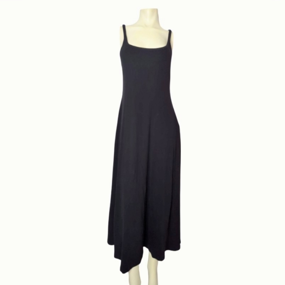 Elegant Black Calf Length Sleeveless Flare Dress with Scoop Neck